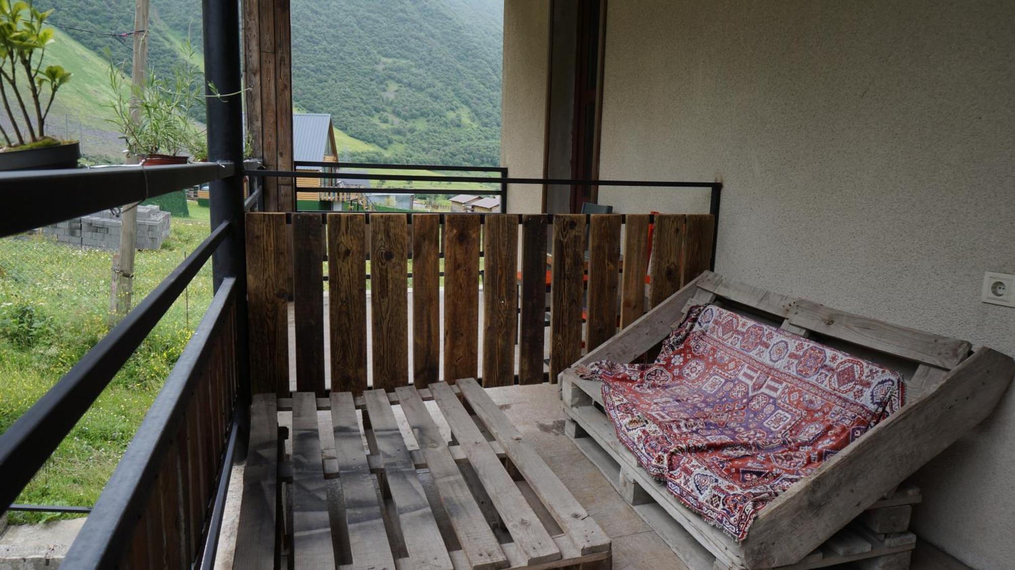 Arte In Kazbegi Ξενοδοχείο Εξωτερικό φωτογραφία