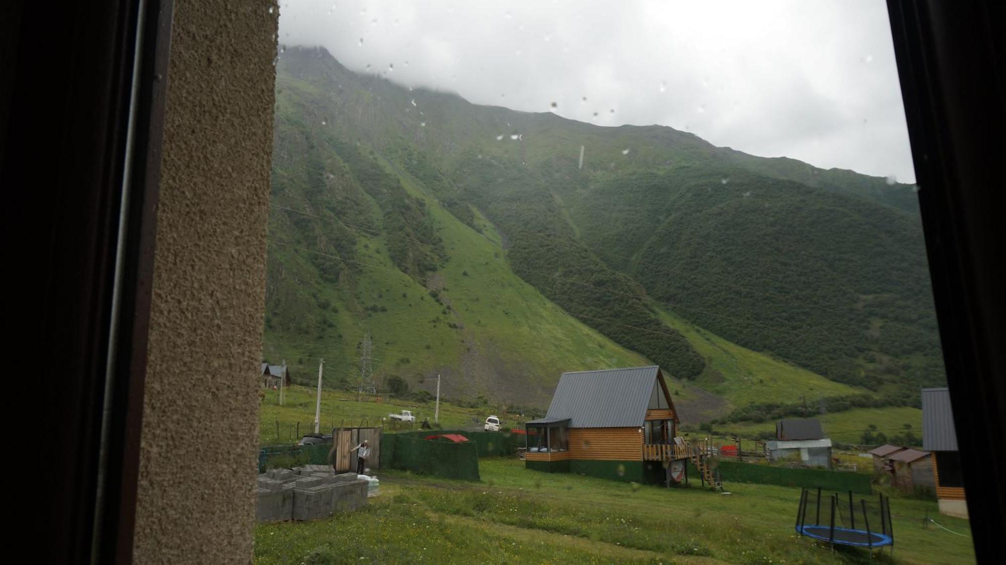 Arte In Kazbegi Ξενοδοχείο Εξωτερικό φωτογραφία