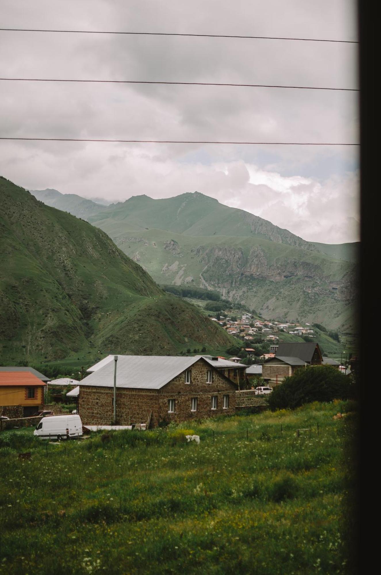 Arte In Kazbegi Ξενοδοχείο Εξωτερικό φωτογραφία