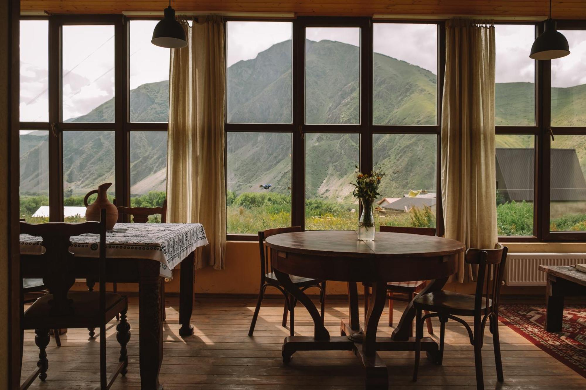 Arte In Kazbegi Ξενοδοχείο Εξωτερικό φωτογραφία